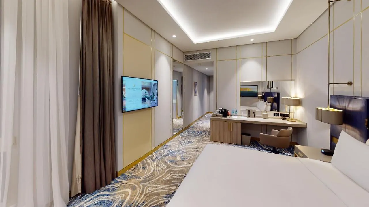 Hotel Intercontinental Baku By Ihg 5*,